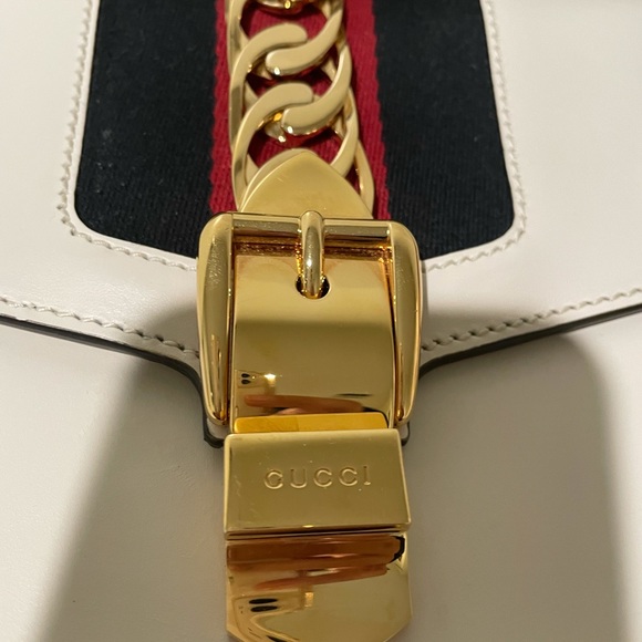 - SOLD - Authentic Gucci Handbag - Picture 12 of 12